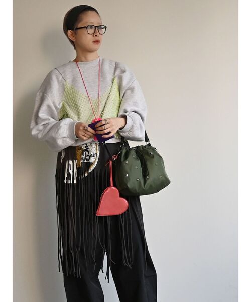 cheek（BAG）（チーク）の「【cheek】heart pouch studs 2way shoulder（ハンドバッグ・レディース・グレー/カーキ/ブラック・FREE）」の12枚目の写真