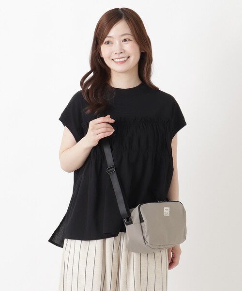 one'sterrace（ワンズテラス）の「anello スプラッシュミニショルダー（ショルダーバッグ・レディース・カーキ系5/グレー系4/ブラック系8・99）」の9枚目の写真
