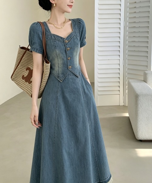 FAVORITO(ファヴォリート)の「デニムトップススカートセットアップ(セットアップ・レディース・ブルー・XL/L/M/S)」の8枚目の写真