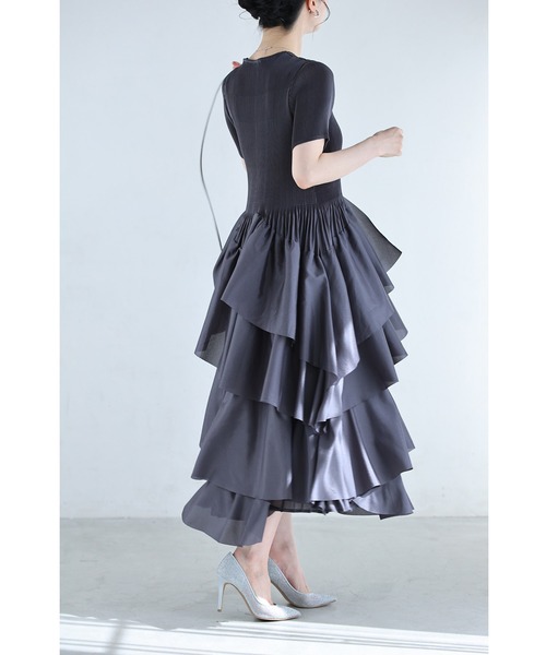 cawaii(カワイイ)の「半袖ver. 重なるフレア揺らめく ミディアムワンピース(ワンピース・レディース・ブラック/ピンク/グレー・FREE)」の19枚目の写真