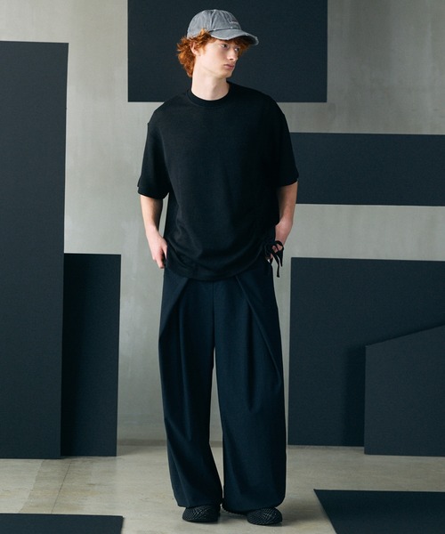 MAISON SPECIAL(メゾンスペシャル)の「《UNISEX》Russell Mesh Prime-Over Asymmetrical Shirring T-shirt/ラッセルメッシュプライムオーバーアシンメトリーシャーリングTシャツ【MAISON SPECIAL/メゾンスペシャル】(Tシャツ/カットソー・メンズ・ブラック/ラベンダー/バーガンディー・0/2/1)」の14枚目の写真