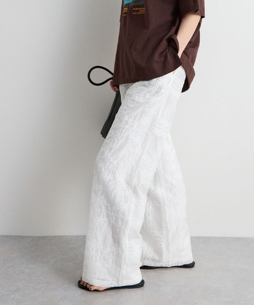 STELLA FISH(ステラフィッシュ)の「パッチワーク風総刺繍ルーズパンツ(その他パンツ・レディース・ブラウン/オフホワイト/ブラック・FREE)」の1枚目の写真
