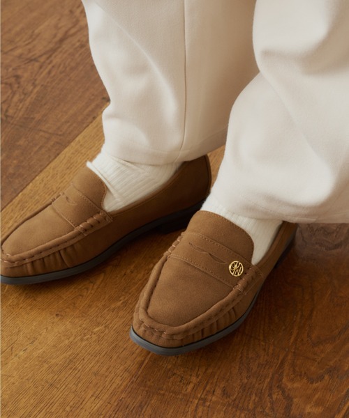 OLUN（オルン）の「"OLUN" Motif Soft Gathered Loafers/"OLUN"モチーフソフトギャザーローファー（ローファー・レディース・ベージュ/ブラウン/キャメル・MEDIUM/LL/LARGE/SMALL）」の19枚目の写真