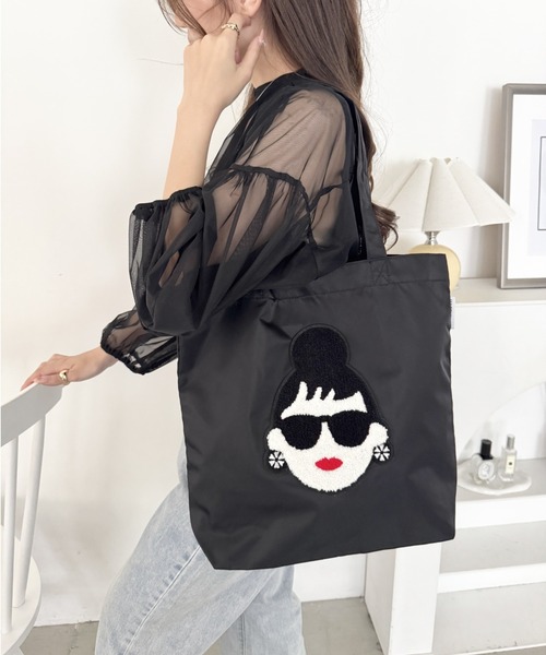 HAPPY FACE(ハッピーフェイス)の「EMMA 顔相良刺?新トート BK(トートバッグ・レディース・ブラック・ONE SIZE)」の1枚目の写真