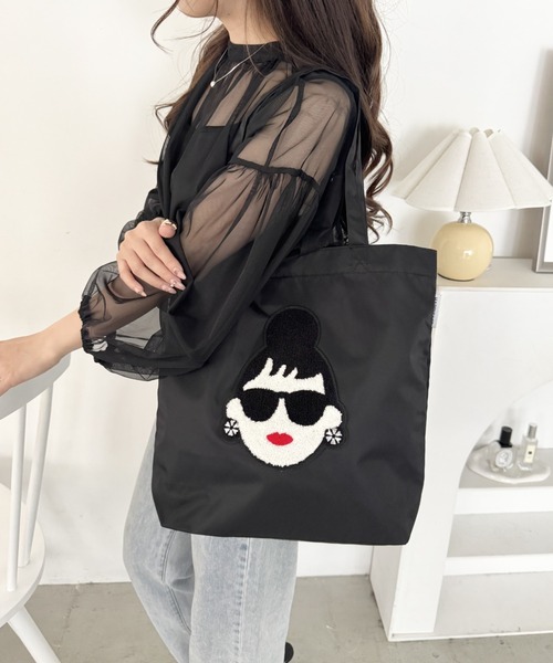 HAPPY FACE(ハッピーフェイス)の「EMMA 顔相良刺?新トート BK(トートバッグ・レディース・ブラック・ONE SIZE)」の4枚目の写真