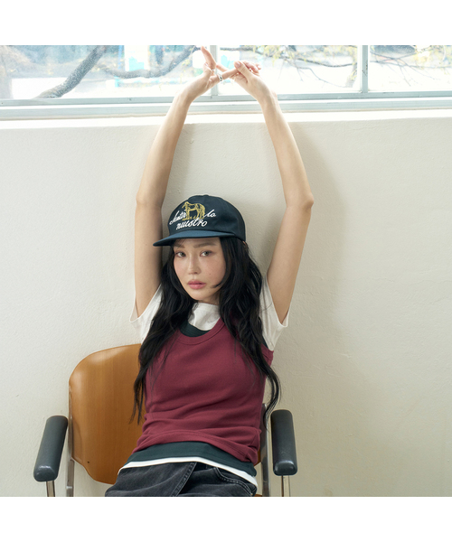 MORVE13(モルブ13)の「センティル スクープネック スリーブレス(Tシャツ/カットソー・レディース・ブラック/ネイビー/ダークグリーン/バーガンディー/ライトグレー/アイボリー・FREE)」の6枚目の写真