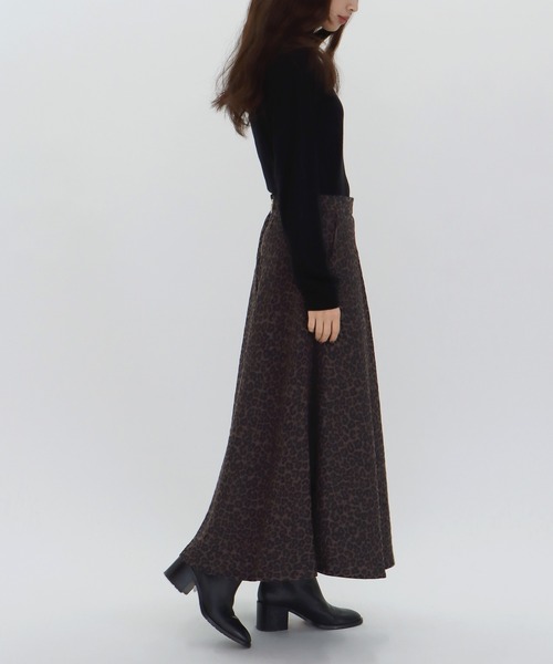 DRESSLAVE(ドレスレイブ)の「【B7/ベーセッツ】leopard jacquard skirt(レオパードジャカードスカート)(スカート・レディース・ブラウン・38/36)」の3枚目の写真
