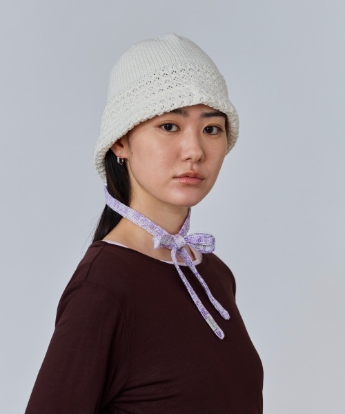 OVERRIDE(オーバーライド)の「OVERRIDE KNIT WAFFLE HOOD BEANIE SGP / オーバーライド(ハット・レディース・ブラック/ホワイト/ブラウン・57~59cm)」の2枚目の写真