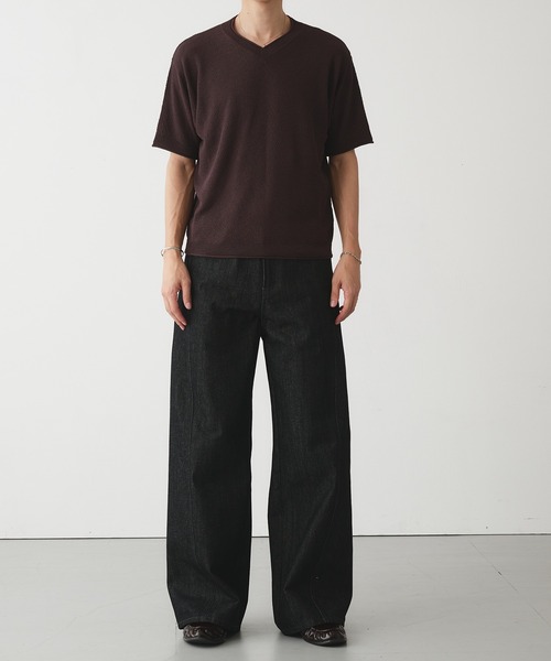 Adoon plain(アドーンプレーン)の「SLIM CURVED DESIGN CHINO PANTS / スリムカーブデザインストレートチノパンツ(チノパンツ・メンズ・ブラウン/チャコールグレー・MEDIUM/SMALL/LARGE)」の10枚目の写真