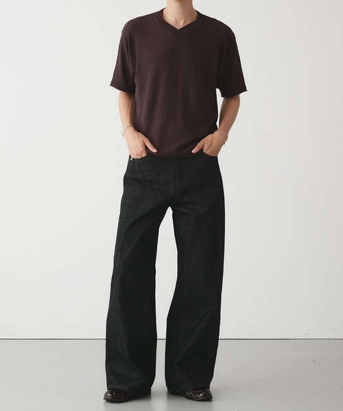 Adoon plain(アドーンプレーン)の「SLIM CURVED DESIGN CHINO PANTS / スリムカーブデザインストレートチノパンツ(チノパンツ・メンズ・ブラウン/チャコールグレー・MEDIUM/SMALL/LARGE)」の9枚目の写真