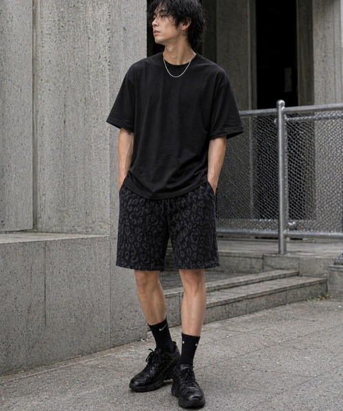 VIBGYOR(ヴィブジョー)の「【Bls】 【ZM】【Bling Leads】パイル生地 レオパード柄パンツ(BL)(その他パンツ・メンズ・ブラック/ホワイト・MEDIUM/LARGE)」の2枚目の写真
