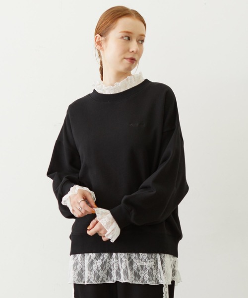 MILKFED.（ミルクフェド）の「LAYERED LACE TOP（スウェット・レディース・アッシュ/オフホワイト/ブラック・ONE SIZE）」の2枚目の写真