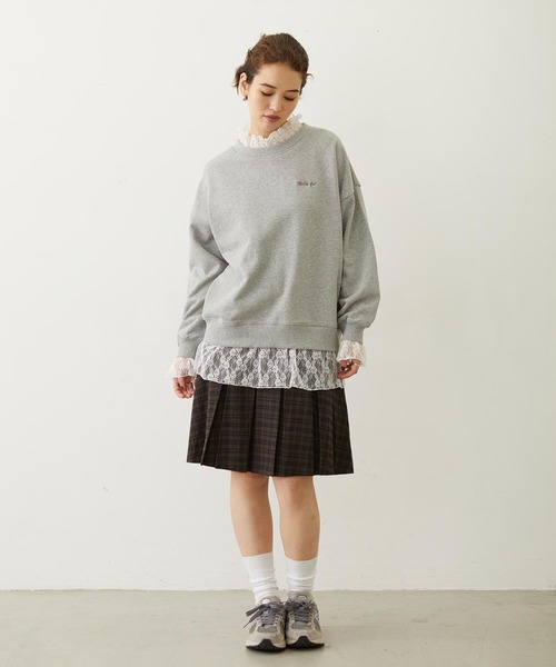 MILKFED.（ミルクフェド）の「LAYERED LACE TOP（スウェット・レディース・アッシュ/オフホワイト/ブラック・ONE SIZE）」の17枚目の写真