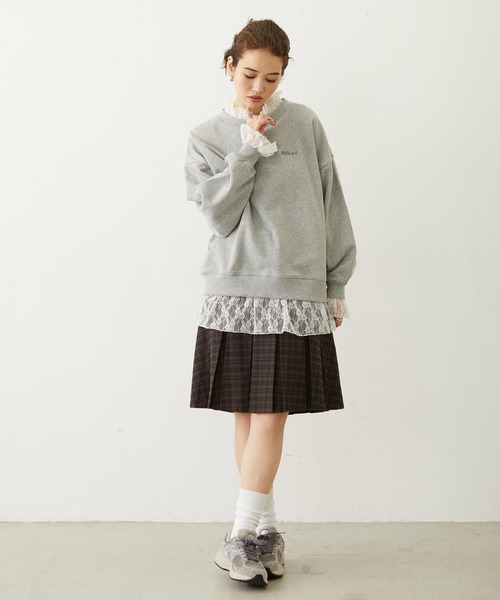 MILKFED.（ミルクフェド）の「LAYERED LACE TOP（スウェット・レディース・アッシュ/オフホワイト/ブラック・ONE SIZE）」の18枚目の写真