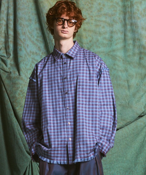 MAISON SPECIAL(メゾンスペシャル)の「《UNISEX》【Italian Dead Stock Fabric】Prime-Over Regular Collar Cut-off Plaid Shirt/【イタリアンデッドストックファブリック】プライムオーバーレギュラーカラーカットオフシャツ【MAISON SPECIAL/メゾンスペシャル】(シャツ/ブラウス・メンズ・ホワイト/ブラック/チャコールグレー/レッド/グレー/パープル/グレイッシュベージュ/ブルー・0/2/1)」の6枚目の写真