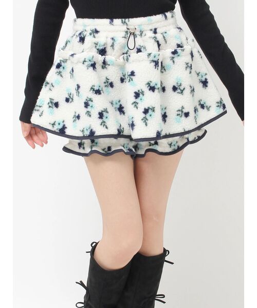 CALNAMUR（カルナムール）の「ミニフラワーボアキュロット（その他パンツ・レディース・ブルー/ピンク・FREE）」の2枚目の写真