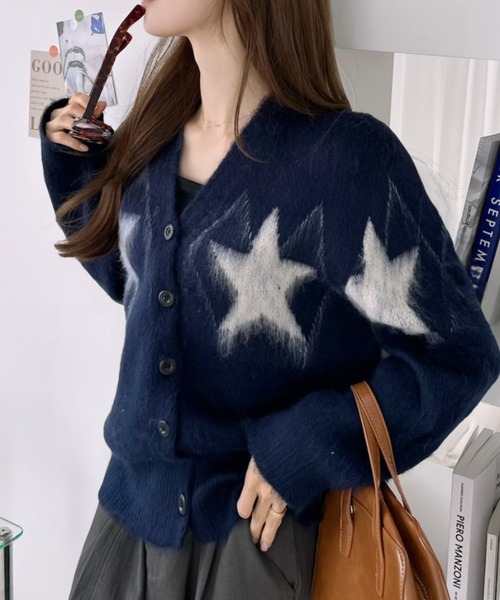 Ada.(エイダ)の「スター柄 シャギー Vネック カーディガン(カーディガン/ボレロ・レディース・グレー/ネイビー/ブラウン・FREE)」の6枚目の写真