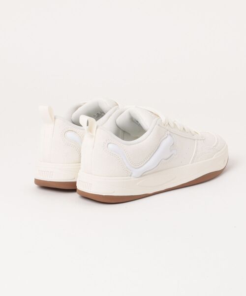 PUMA(プーマ)の「PUMA プーマ PARK LIFESTYLE 2 CAT レディーススニーカー(パークライフスタイル2キャット)(スニーカー・レディース・アイボリー/ブラック×ホワイト・22.5cm/23.5cm/24.5cm/23.0cm/24.0cm/25.0cm)」の3枚目の写真