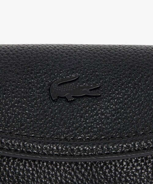 LACOSTE(ラコステ)の「エブリデイクラブ ワイドフラップショルダーバッグ(ショルダーバッグ・レディース・ブラック/ブルーグレー・FREE)」の7枚目の写真