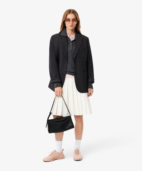 LACOSTE(ラコステ)の「エブリデイクラブ ワイドフラップショルダーバッグ(ショルダーバッグ・レディース・ブラック/ブルーグレー・FREE)」の8枚目の写真