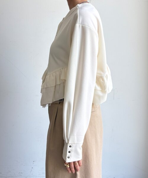 DouDou(ドゥドゥ)の「【WEB限定】 前後2wayカットジョーゼット裾フリルブラウス(シャツ/ブラウス・レディース・ブラック/アイボリー・FREE)」の16枚目の写真