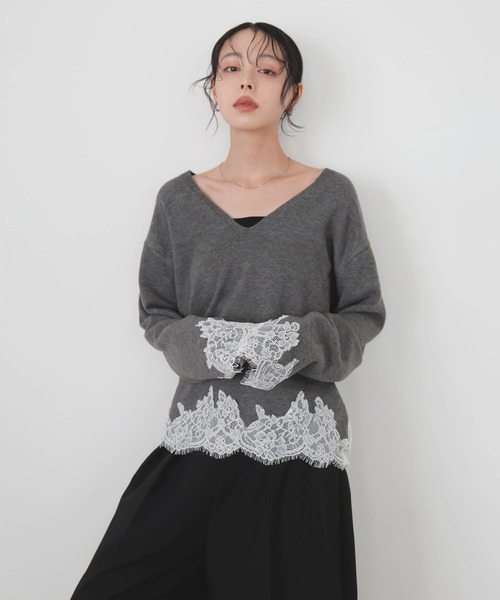 LIAN(リアン)の「【ZOZOTOWN限定商品】レースドッキングVネックプルオーバー(ニット/セーター・レディース・ブラウン/チャコールグレー/ブラック/アイボリー・FREE)」の5枚目の写真