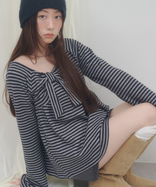 DISCOAT（ディスコート）の「【umm.】フロントリボンペプラムプルオーバー（Tシャツ/カットソー・レディース・グレー/ブラック/ネイビー/パープル・FREE）」の13枚目の写真