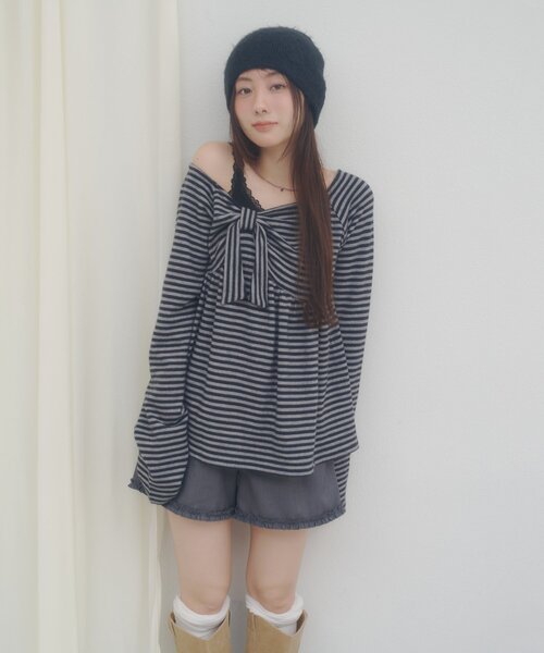 DISCOAT（ディスコート）の「【umm.】フロントリボンペプラムプルオーバー（Tシャツ/カットソー・レディース・グレー/ブラック/ネイビー/パープル・FREE）」の5枚目の写真