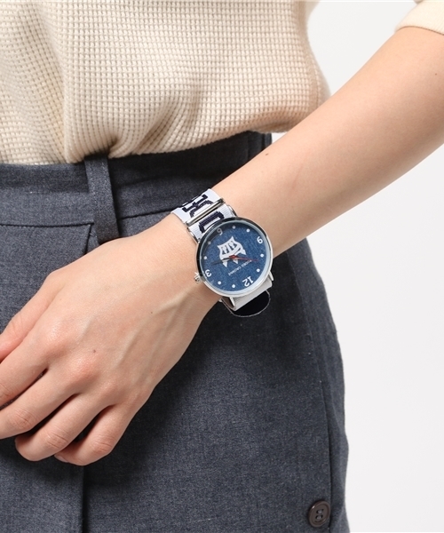 RODEO CROWNS WIDE BOWL（ロデオクラウンズワイドボウル）の「テープ ウォッチ（アナログ腕時計・レディース・ブラック/ホワイト・FREE）」の4枚目の写真