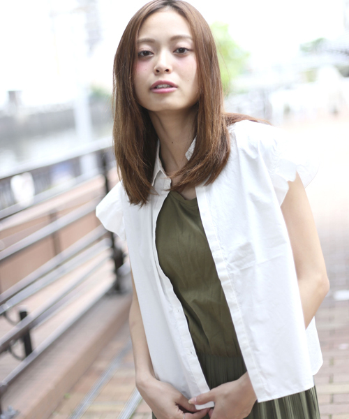 Denime（ドゥニーム）の「タイプライターノースリーブシャツ（シャツ/ブラウス・レディース・ネイビー/ホワイト・FREE）」の5枚目の写真