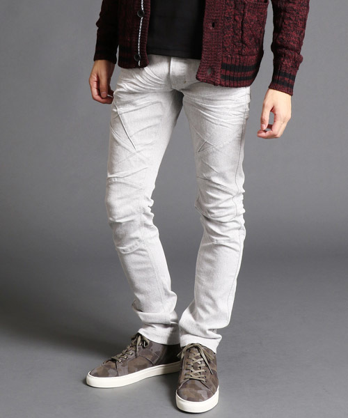 NICOLE CLUB FOR MEN(ニコルクラブフォーメン)の「『Safari1月号掲載 』切り替えストレッチデニム(デニムパンツ・メンズ・インディゴブルー/その他1/ホワイト/その他2・LARGE/MEDIUM/SMALL/X-LARGE)」の3枚目の写真