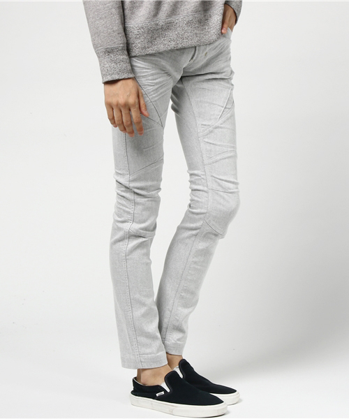 NICOLE CLUB FOR MEN(ニコルクラブフォーメン)の「『Safari1月号掲載 』切り替えストレッチデニム(デニムパンツ・メンズ・インディゴブルー/その他1/ホワイト/その他2・LARGE/MEDIUM/SMALL/X-LARGE)」の16枚目の写真