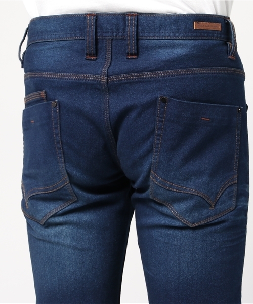 NICOLE CLUB FOR MEN(ニコルクラブフォーメン)の「『Safari1月号掲載 』切り替えストレッチデニム(デニムパンツ・メンズ・インディゴブルー/その他1/ホワイト/その他2・LARGE/MEDIUM/SMALL/X-LARGE)」の14枚目の写真