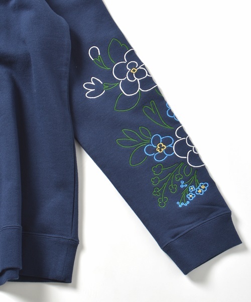 SHIPS JET BLUE（シップスジェットブルー）の「SHIPS JET BLUE: エンブロフラワースウェット■（スウェット・メンズ・グレー/ネイビー/ブラック・SMALL/LARGE/MEDIUM）」の4枚目の写真