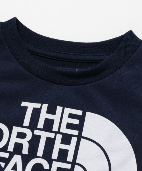 THE NORTH FACE（ザノースフェイス）の「ザ・ノース・フェイス　キッズカットソー / ロングスリーブロゴグラフィックティー（Tシャツ/カットソー・キッズ・エメラルドブルー/ミックスグレー/ダークブルー/アイボリー・100/110/140/120/130/150）」の6枚目の写真