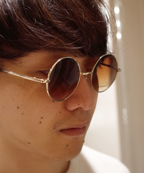 rovtski（ロフトスキー）の「【ZOZO限定】ストリートサングラス2nd/XG17111008（サングラス・メンズ・ブラック系その他/ゴールド系その他/ブラック系その他2/ゴールド系その他2/ゴールド系その他3・FREE）」の3枚目の写真