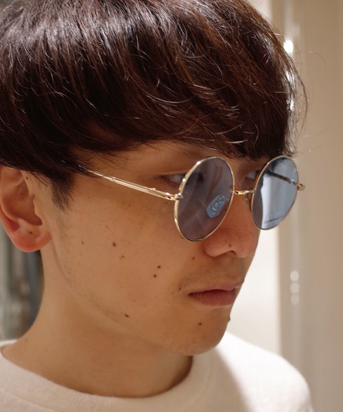 rovtski（ロフトスキー）の「【ZOZO限定】ストリートサングラス2nd/XG17111008（サングラス・メンズ・ブラック系その他/ゴールド系その他/ブラック系その他2/ゴールド系その他2/ゴールド系その他3・FREE）」の5枚目の写真