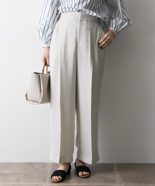 URBAN RESEARCH（アーバンリサーチ）の「ガルーダスラブセンタープレスパンツ（その他パンツ・レディース・ネイビー/ライトベージュ・36/38）」の2枚目の写真