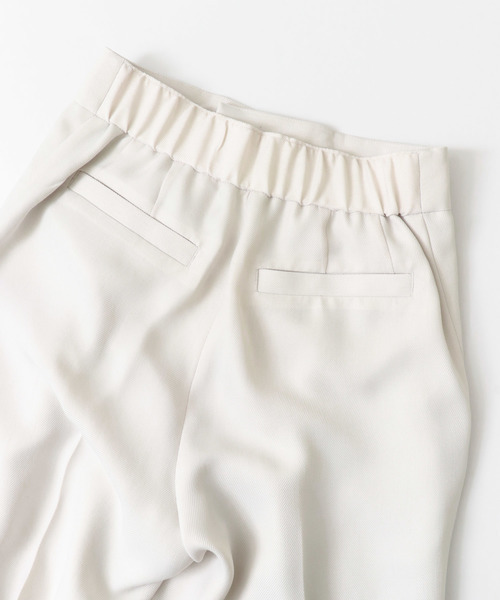 URBAN RESEARCH（アーバンリサーチ）の「ガルーダスラブセンタープレスパンツ（その他パンツ・レディース・ネイビー/ライトベージュ・36/38）」の11枚目の写真