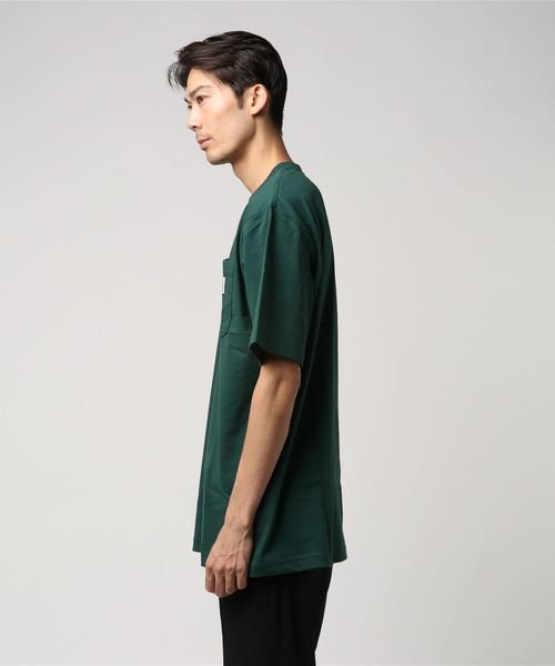 Carhartt（カーハート）の「【CARHARTT】カーハート S/S POCKET Tee（Tシャツ/カットソー・メンズ・ブラック/ダークブラウン/ブラウン/グリーン/ブルー/ホワイト/アーミー/ダークブルー/ブラック系その他/レッド/ネイビー/ベージュ系その他/ストライプ・MEDIUM/XX-LARGE/LARGE/X-LARGE）」の14枚目の写真
