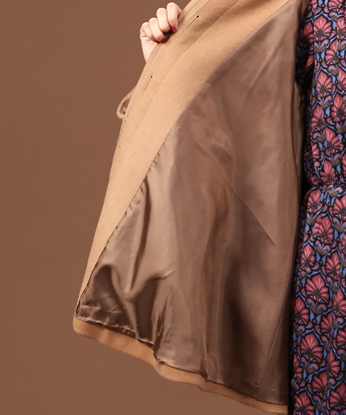 Soareak（ソアリーク）の「FOXファーツキテントラインコート（その他アウター・レディース・ネイビー/キャメル/マスタード・MEDIUM）」の14枚目の写真