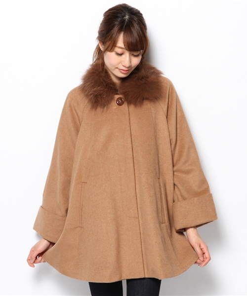 Soareak（ソアリーク）の「FOXファーツキテントラインコート（その他アウター・レディース・ネイビー/キャメル/マスタード・MEDIUM）」の21枚目の写真