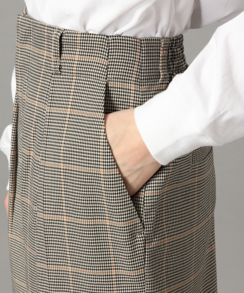 LOWRYS FARM（ローリーズファーム）の「キモウワイドパンツ　822789（その他パンツ・レディース・ブラウン/グレー・MEDIUM/LARGE）」の9枚目の写真