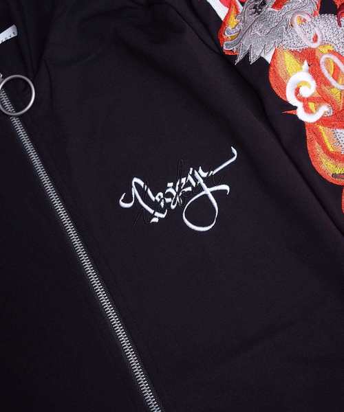 rovtski（ロフトスキー）の「LEESMA ドラゴンジャージー/LEESMA DRAGON JERZY（ブルゾン・レディース・ブラック/グリーン・FREE）」の3枚目の写真