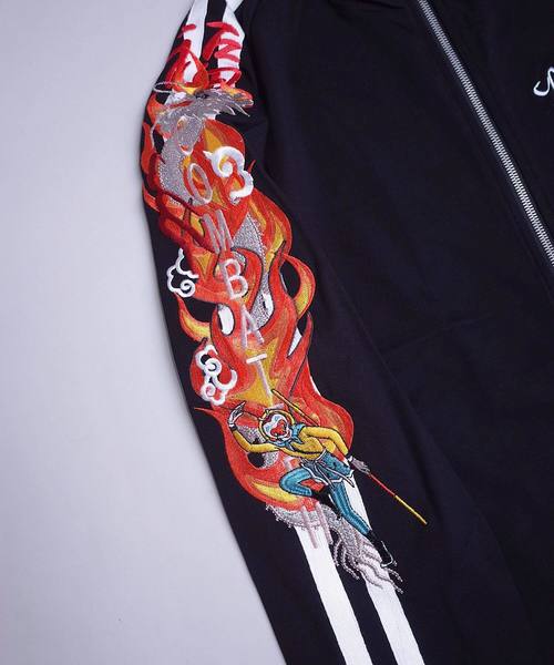 rovtski（ロフトスキー）の「LEESMA ドラゴンジャージー/LEESMA DRAGON JERZY（ブルゾン・レディース・ブラック/グリーン・FREE）」の15枚目の写真