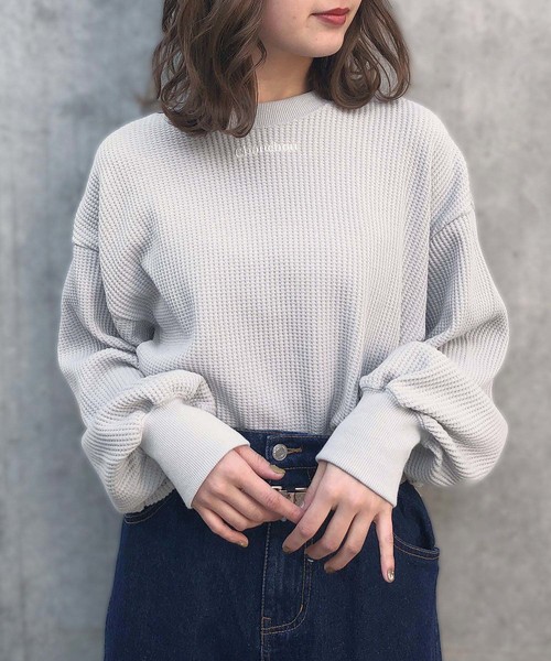 one after another NICE CLAUP（ワンアフターアナザーナイスクラップ）の「サーマル刺繍トップス（Tシャツ/カットソー・レディース・オフホワイト/ブルーグレー/ベージュ/ライトグリーン・FREE）」の2枚目の写真