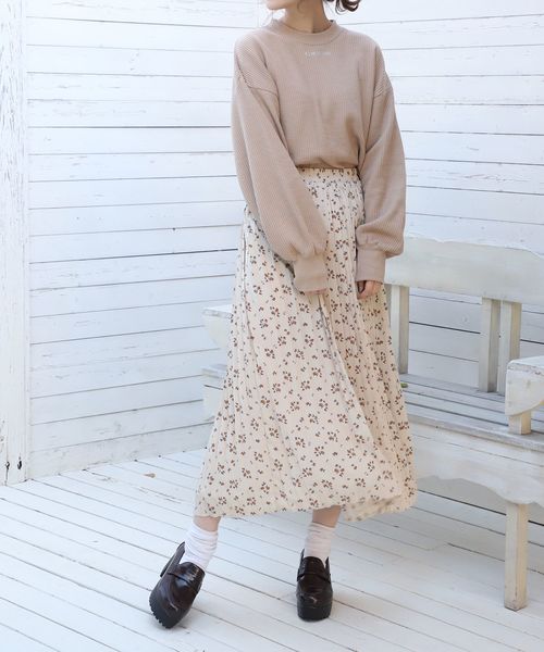 one after another NICE CLAUP（ワンアフターアナザーナイスクラップ）の「サーマル刺繍トップス（Tシャツ/カットソー・レディース・オフホワイト/ブルーグレー/ベージュ/ライトグリーン・FREE）」の9枚目の写真