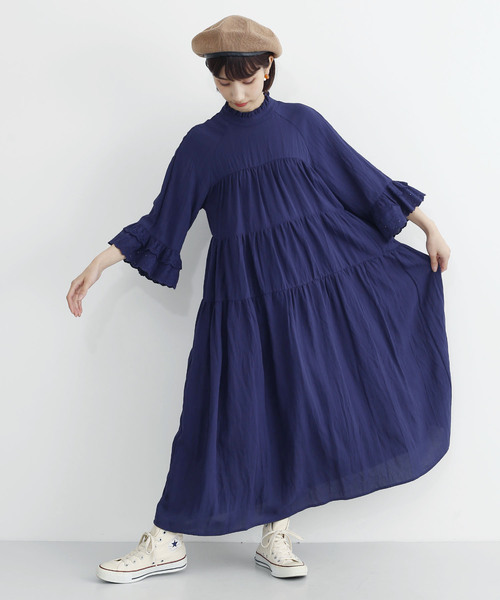 MERLOT(メルロー)の「フリルネックレースギャザーワンピース8171(ワンピース・レディース・ブラック/ベージュ/ネイビー/レッド・FREE)」の4枚目の写真