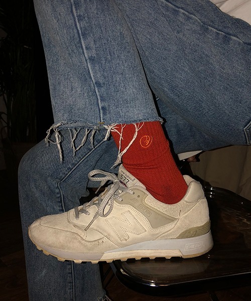 MASONPRINCE(メイソンプリンス)の「【MASONPRINCE】シンプル ブランドロゴ 8カラーソックス(ソックス/靴下・メンズ・ブラック/ブルー/ブラウン/グレー/アイボリー/カーキ/レッド/ホワイト・FREE)」の8枚目の写真