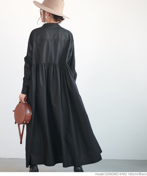 coca(coca)(コカ)の「バンドカラーウエストギャザーワンピース(シャツワンピース・レディース・ブラック/ホワイト・ONE SIZE)」の3枚目の写真